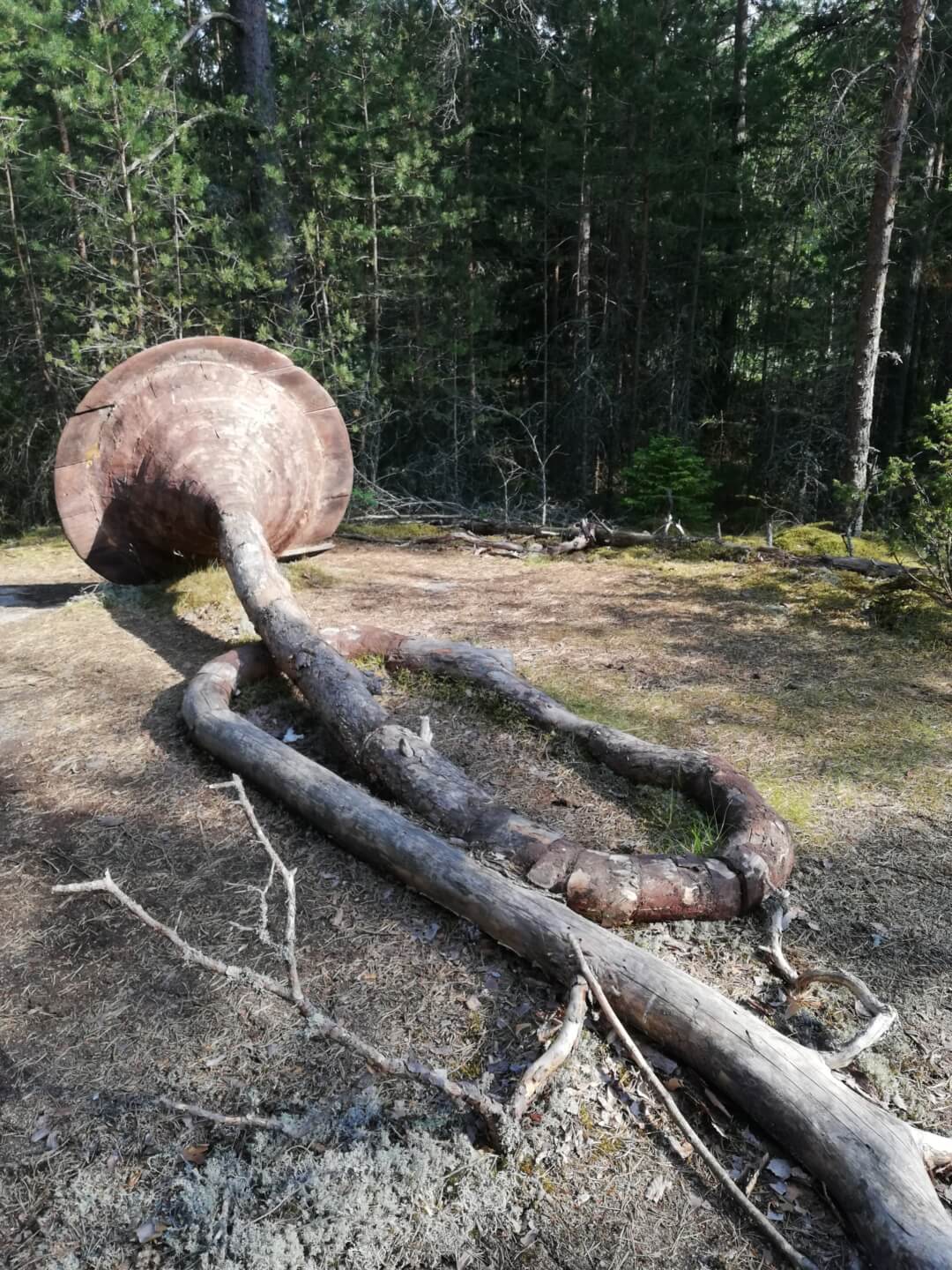 noblessa-keittiomestarin-blogi-2022-08-rengastie-paljasjalkapolku-1.jpg